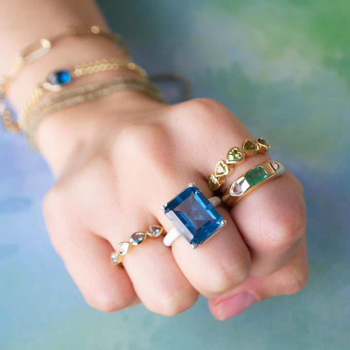 Bezel Heart Shape Gemstone Ring (Blue Topaz)