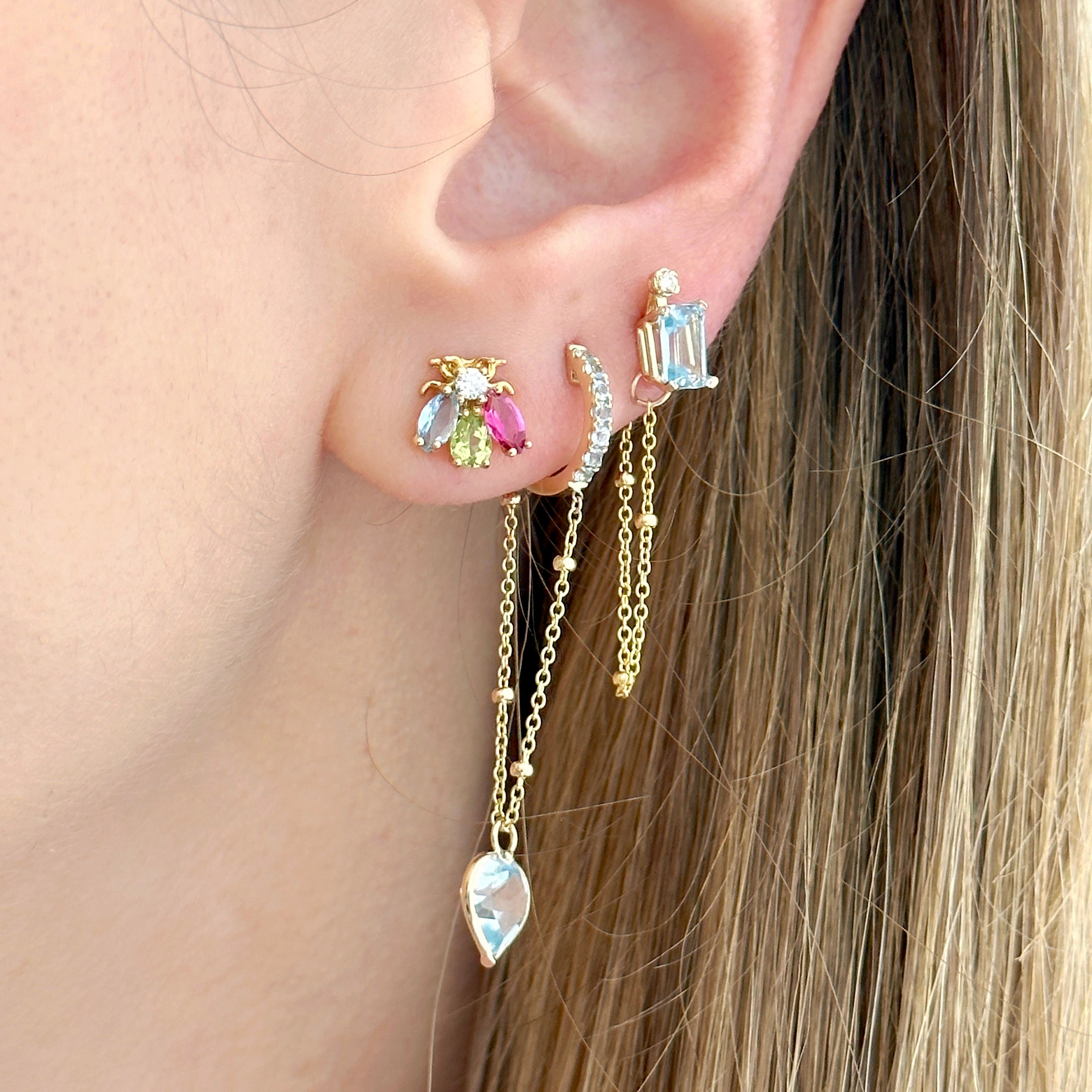 14K Yellow Gold Pendulum Drop-Shaped Blue Topaz Gemstone Chain Huggies