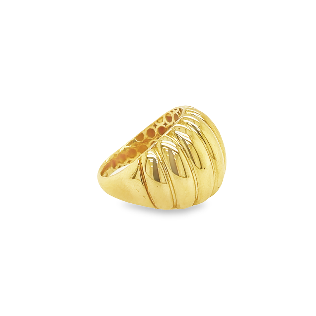Vertical lines thick gold ring