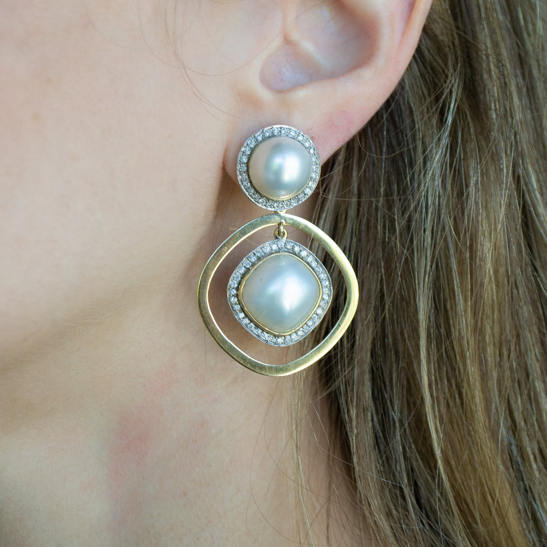 Pearl Diamonds and Gold Rombo Pendant Earrings
